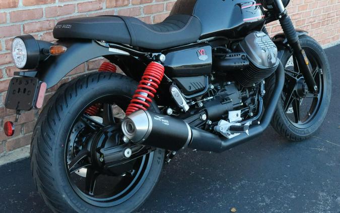 2024 Moto Guzzi V7 Stone