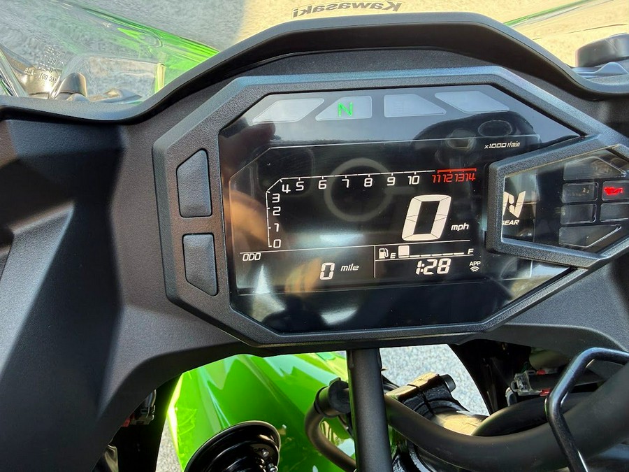 2025 Kawasaki Ninja 500 KRT Edition