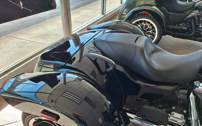 2024 Harley-Davidson® FLTRT - Road Glide® 3