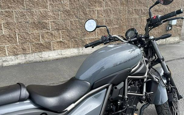 2024 Kawasaki Eliminator® Pearl Storm Gray