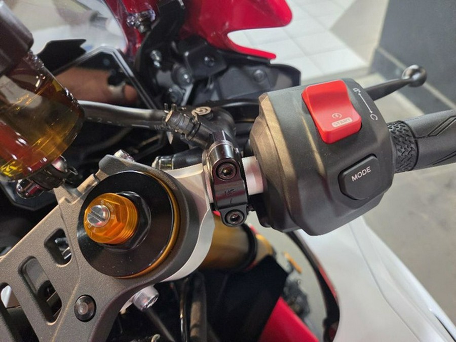 2026 Yamaha YZF-R7 70th Anniversary Edition