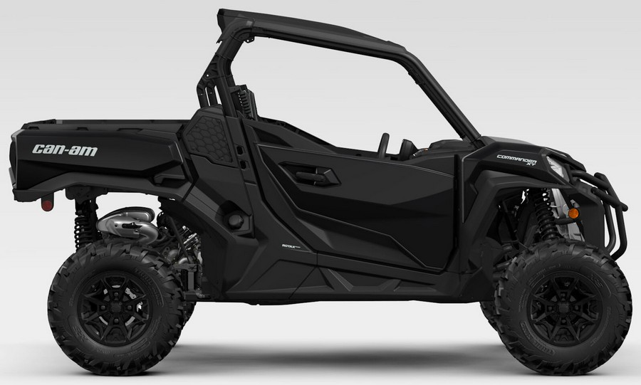 2027 Can-Am Commander XT 700