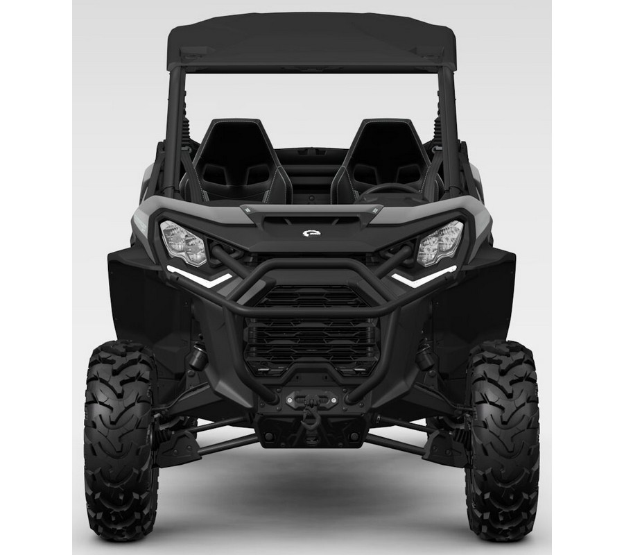 2027 Can-Am Commander XT 700