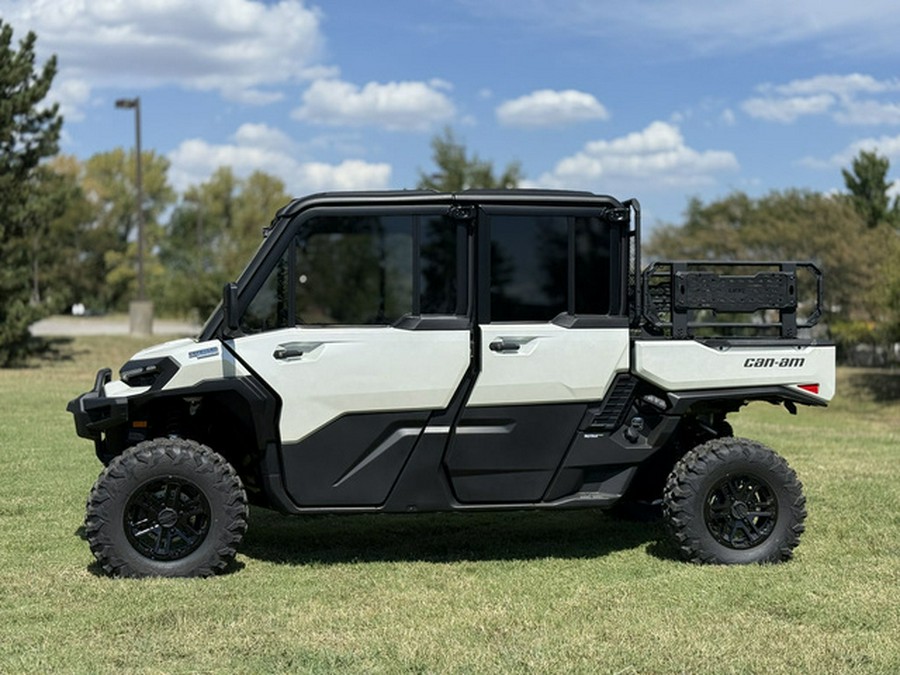 2027 Can-Am Defender XU MAX Limited HD11