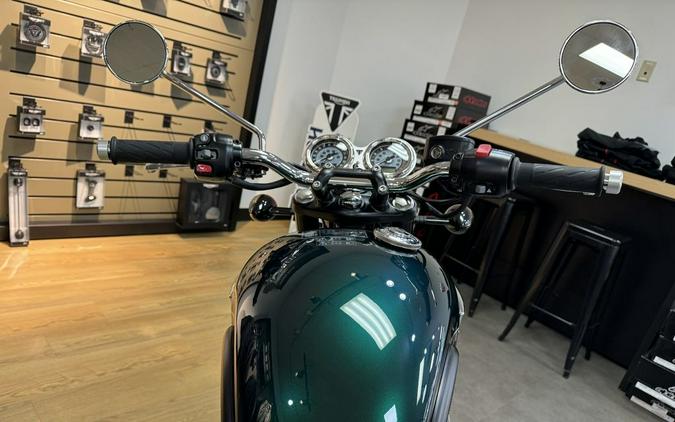 2024 Triumph Bonneville T100 Competition Green/Ironstone