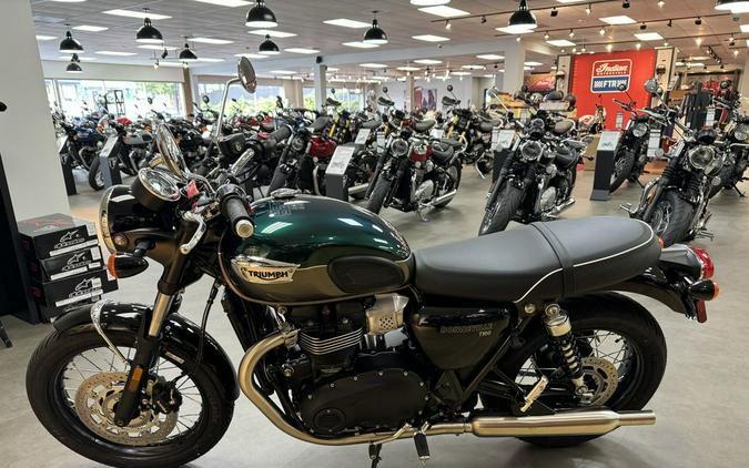 2024 Triumph Bonneville T100 Competition Green/Ironstone