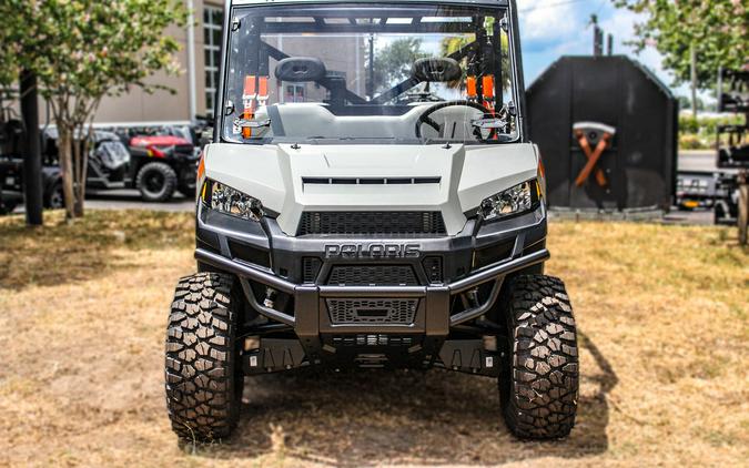 2025 Polaris® Commercial Pro XD Full-Size Diesel Crew