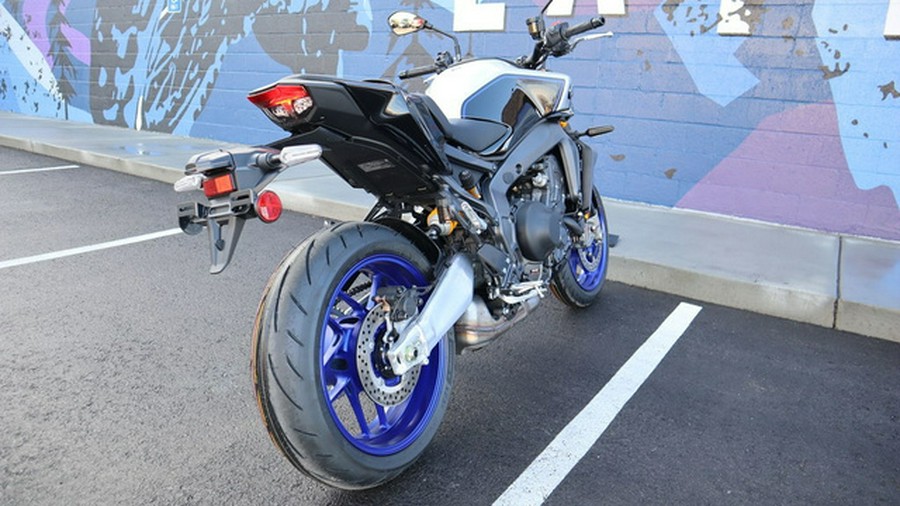 2025 Yamaha MT 09 SP