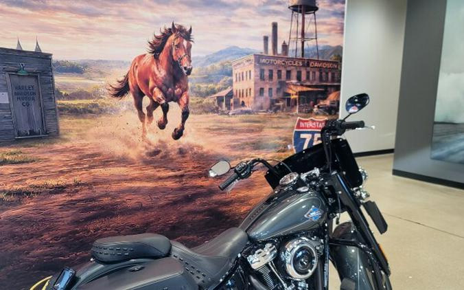 2025 Harley-Davidson® Heritage Classic Iron Horse Metallic w/Laced Wheels FLHC