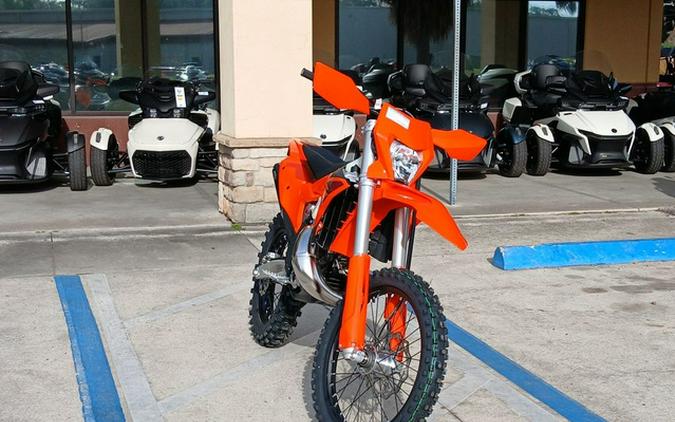 2026 KTM XC 150 W