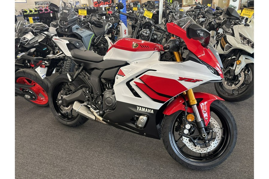 2026 YZF-R7 - Yamaha