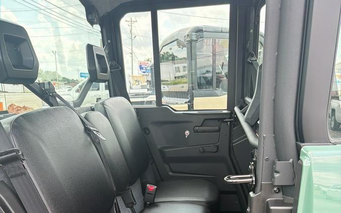 2026 Can-Am Defender MAX DPS CAB HD10