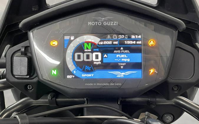 2022 MOTO GUZZI V85 TT