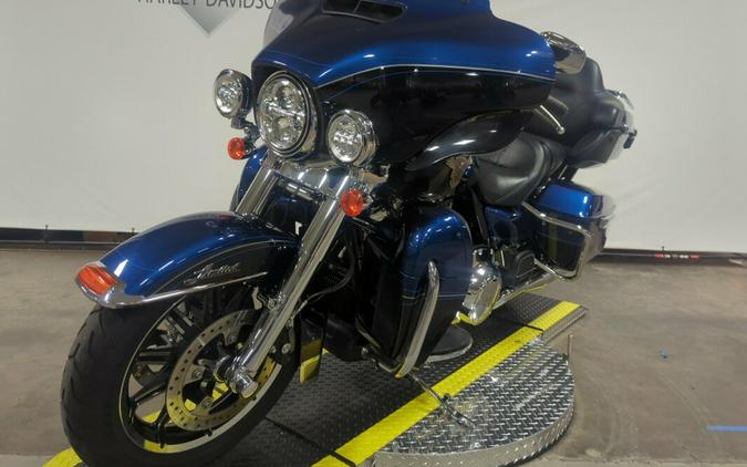 2018 Harley-Davidson® 115th Anniversary Ultra Limited Legend Blue/Vivid Black