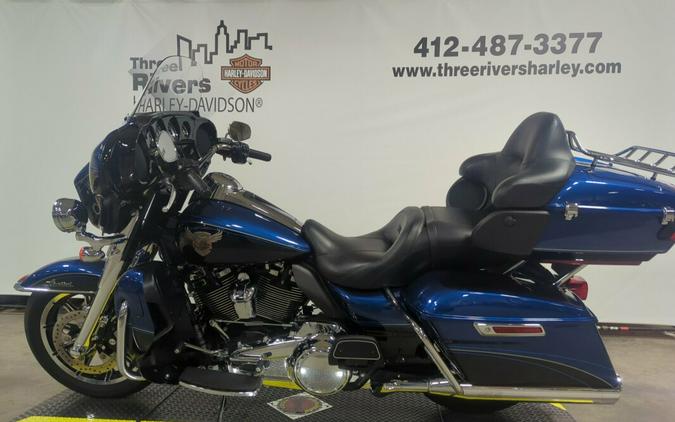 2018 Harley-Davidson® 115th Anniversary Ultra Limited Legend Blue/Vivid Black