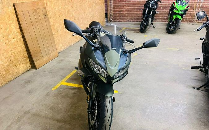 2024 Kawasaki Ninja® 650 Base