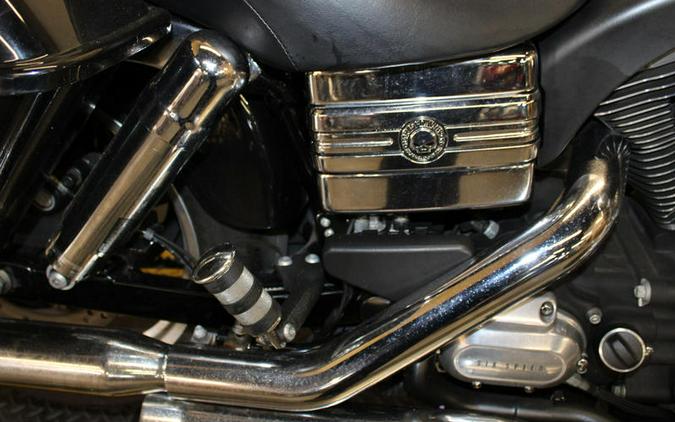 2012 Harley-Davidson® FLD - Dyna® Switchback™