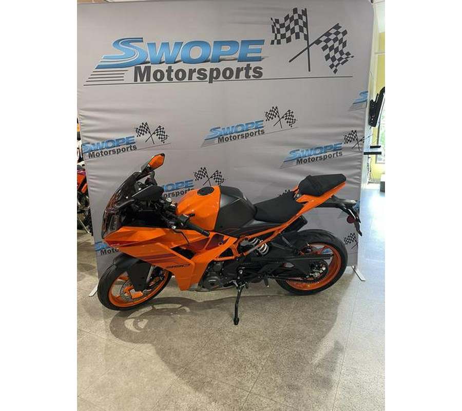 2024 KTM RC 390 - Orange