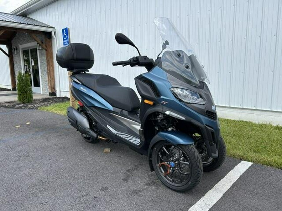 2027 Piaggio MP3 530