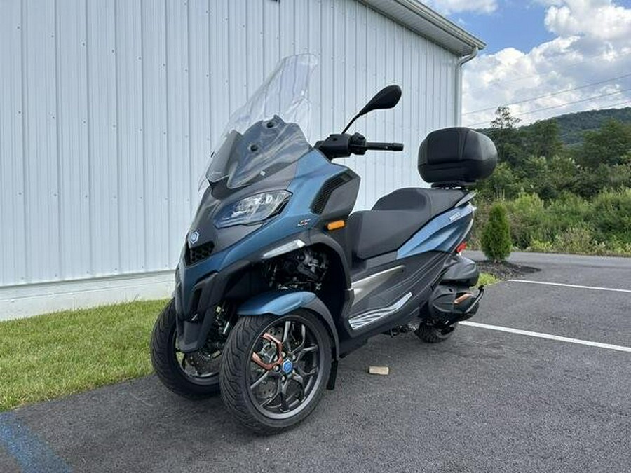 2027 Piaggio MP3 530