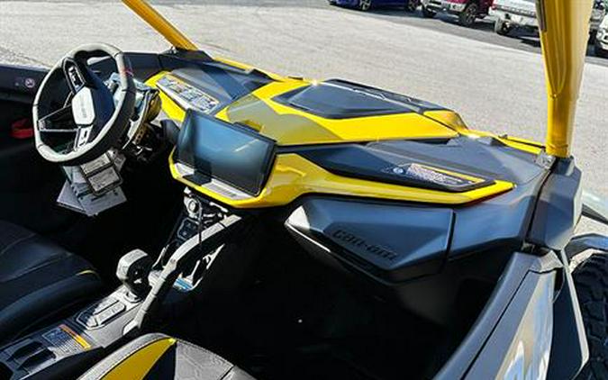 2024 Can-Am Maverick R X RS with Smart-Shox