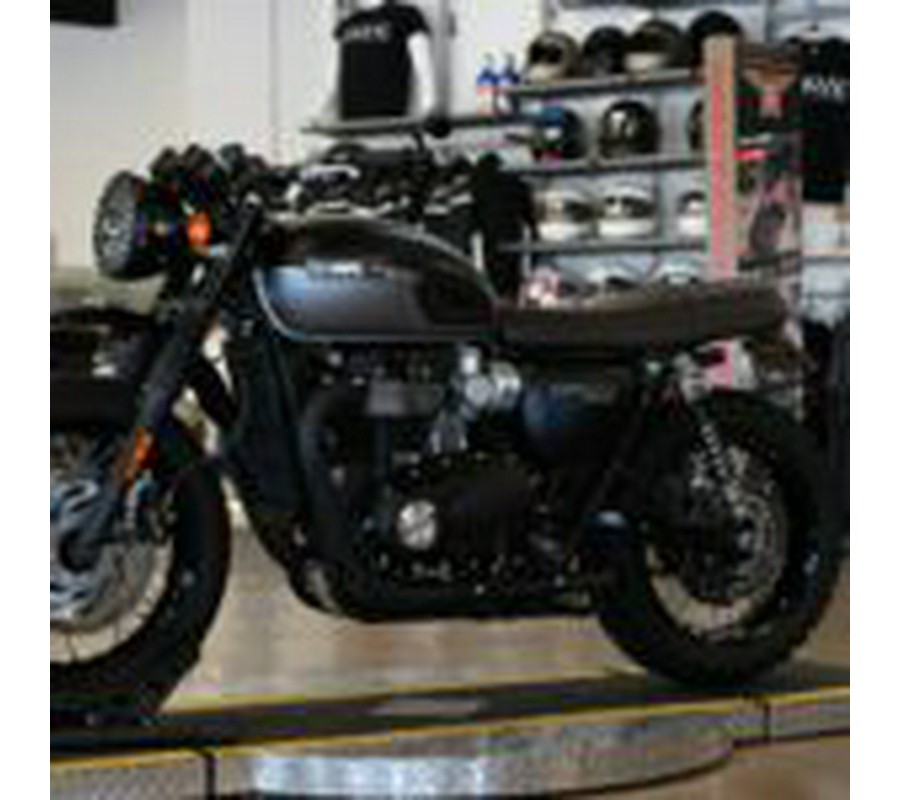 2022 Triumph Bonneville T120 Black