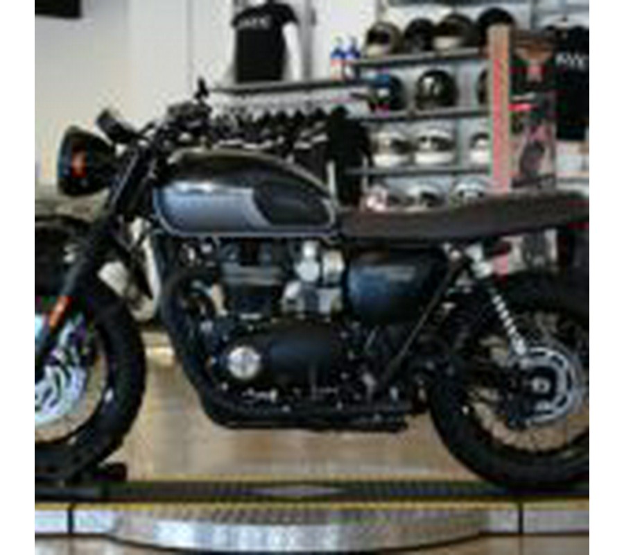 2022 Triumph Bonneville T120 Black