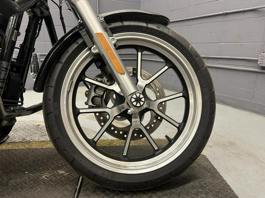 2016 Harley-Davidson® XL1200T - Sportster® SuperLow® 1200T