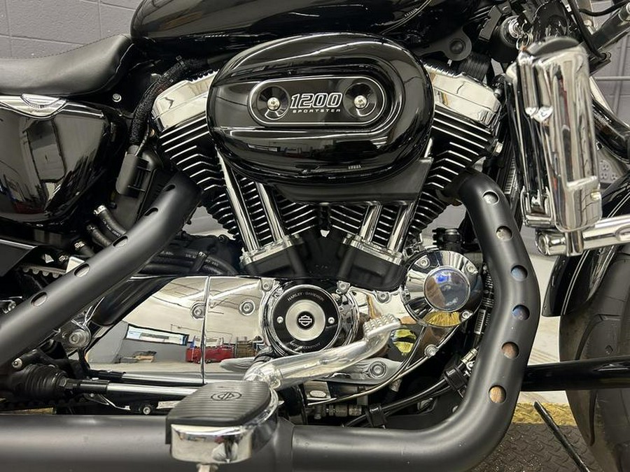 2016 Harley-Davidson® XL1200T - Sportster® SuperLow® 1200T
