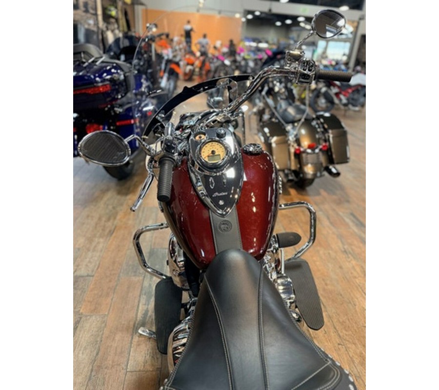 2022 Indian Springfield Maroon Metallic/Crimson Metallic