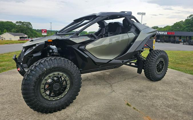 2026 Can-Am Maverick R X RC with Smart-Shox