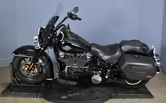 2025 Harley-Davidson Heritage Classic FLHC