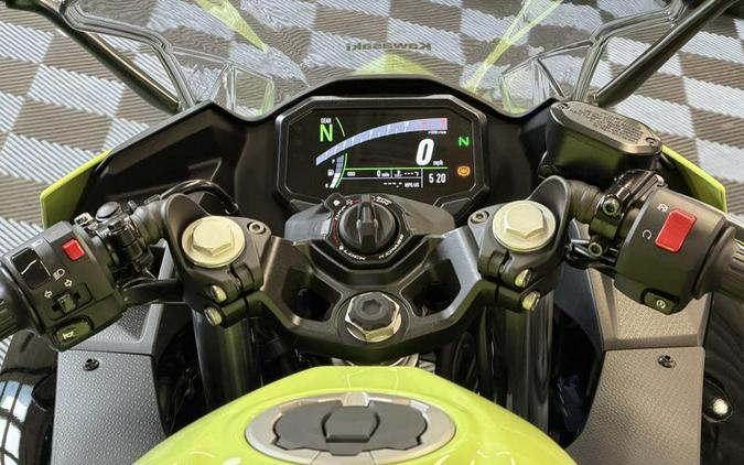 2026 Kawasaki Ninja® 500 SE ABS