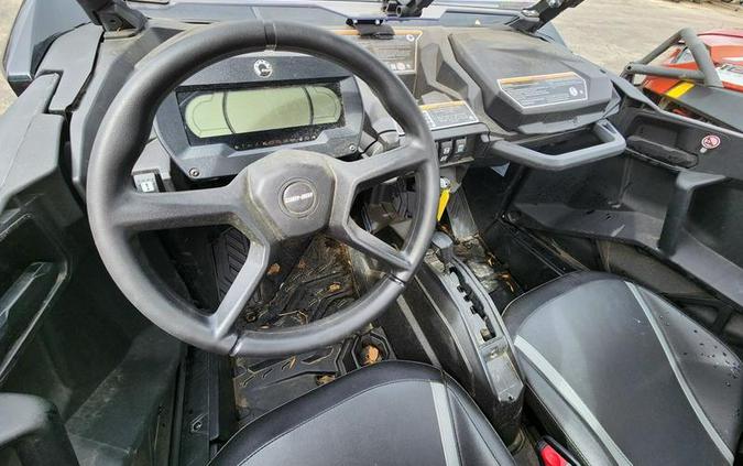 2023 Can-Am® Commander XT 700