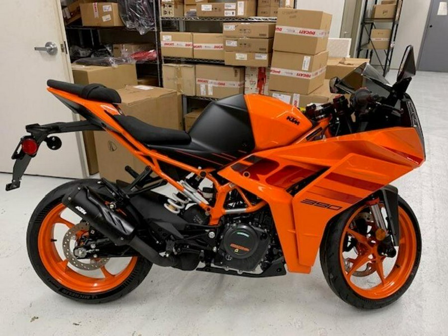 2024 KTM RC 390 - Orange