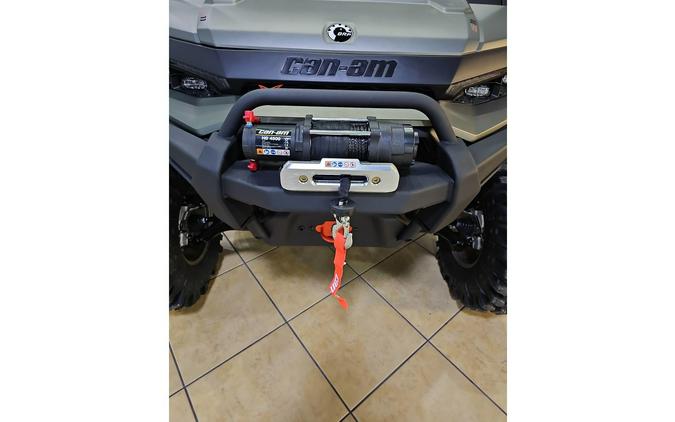 2026 Can-Am SSV DEF MAX XMR 65 HD11 GN 26 X mr with Half Doors HD11