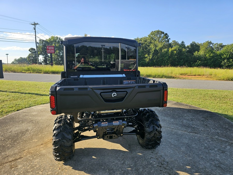 2027 Can-Am Defender MAX DPS CAB HD10
