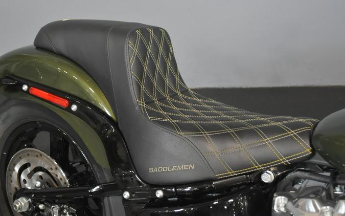 2026 Harley-Davidson Street Bob Olive Steel Metallic Chrome Cast Wheels