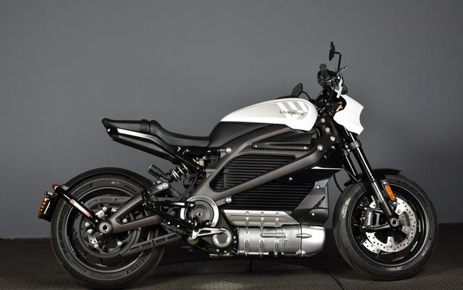 2021 LiveWire One Review [27 Fast Facts – Electric Motorcycle]