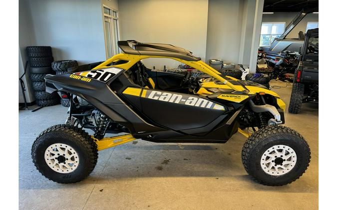 2024 Can-Am Maverick R X rs with Smart-Shox 999T DCT