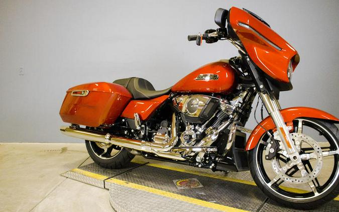 2024 Harley-Davidson® FLHX - Street Glide®