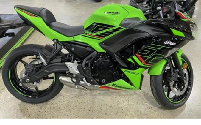 2024 Kawasaki Ninja 650 KRT Edition ABS