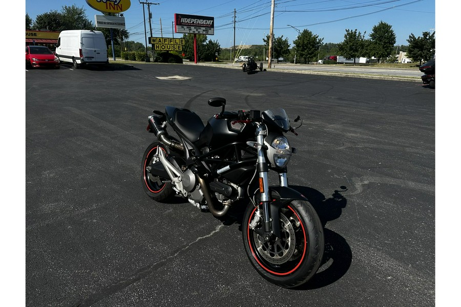 2014 Ducati Monster 696