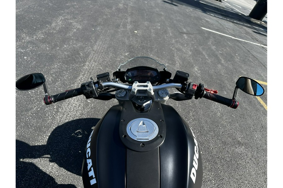 2014 Ducati Monster 696