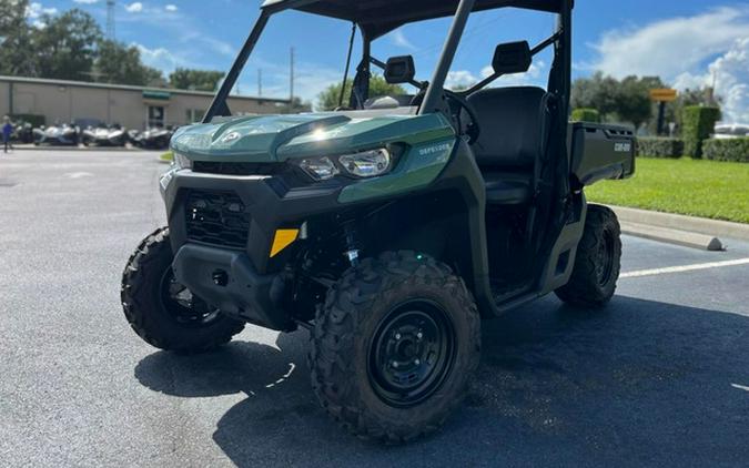 2024 Can-Am Defender HD9