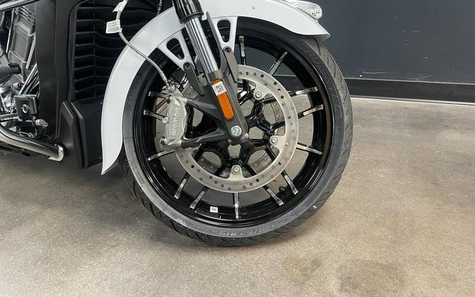 2024 Indian Motorcycle® Challenger® Limited Ghost White Metallic