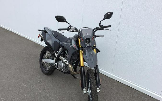 2025 Suzuki DR-Z4S