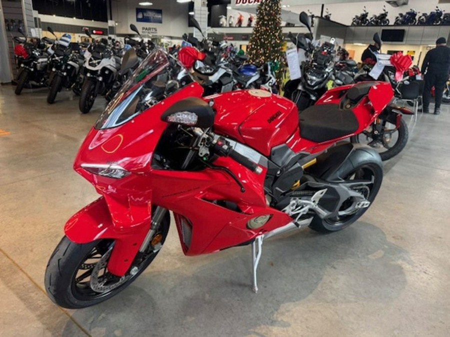 2026 Ducati Panigale V4