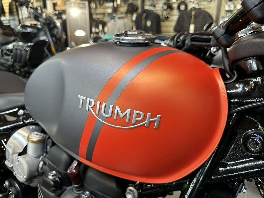 2025 Triumph Bonneville Bobber