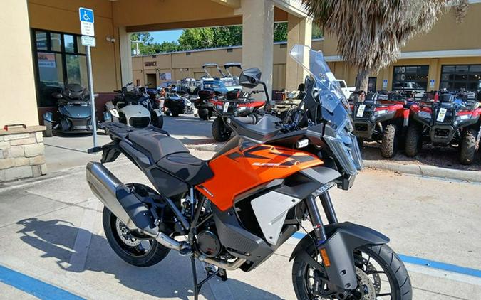 2027 KTM Super Adventure 1390 S EVO